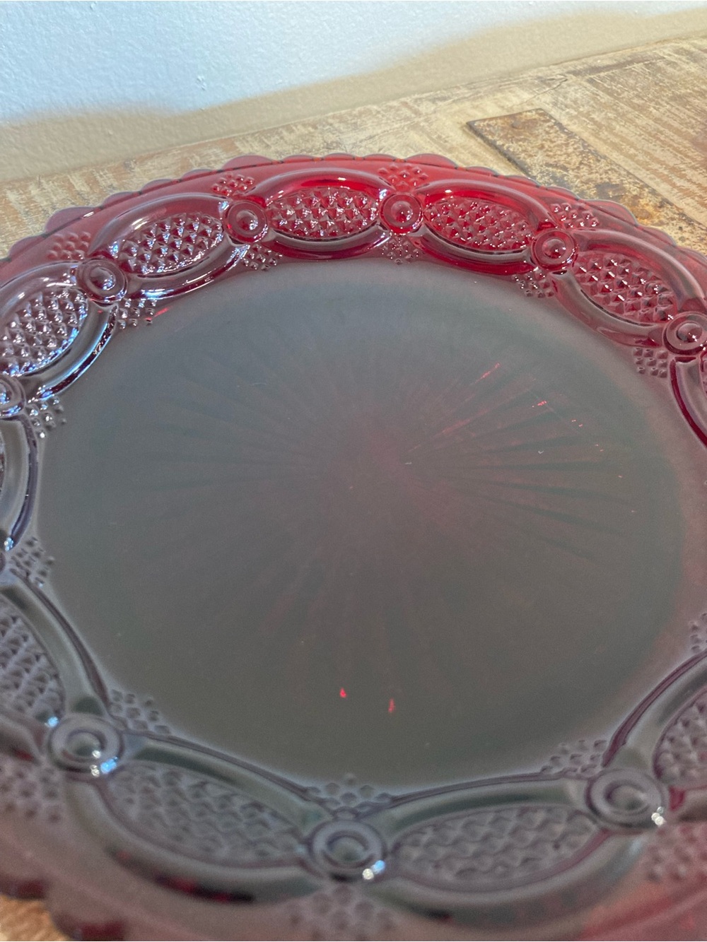 4 Avon Ruby Red Glass Luncheon Salad Dessert Plates 1876 Cape Cod Sunburst Back - Picture 15 of 16